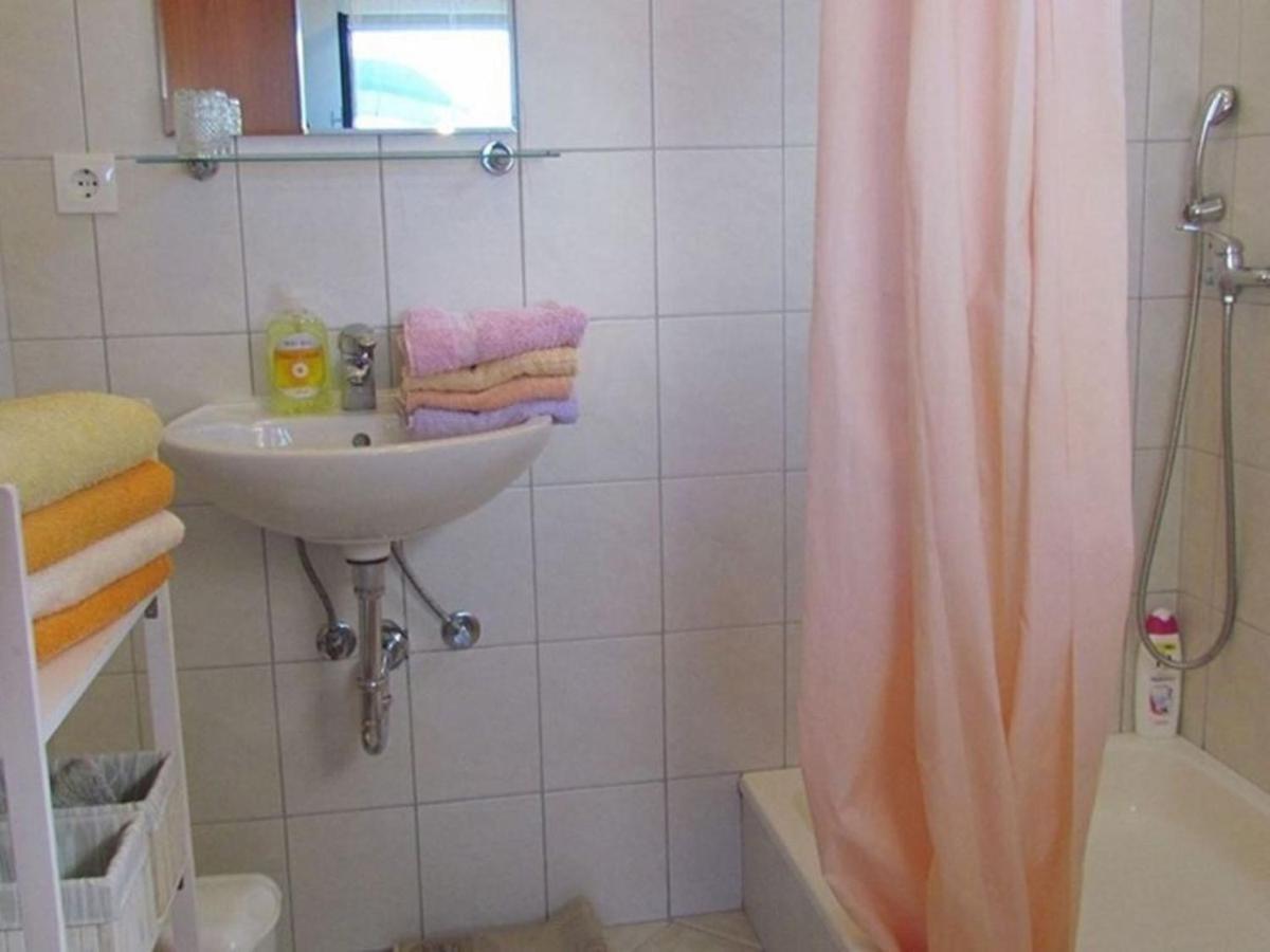 Holiday House Jakov Gdinj Buitenkant foto